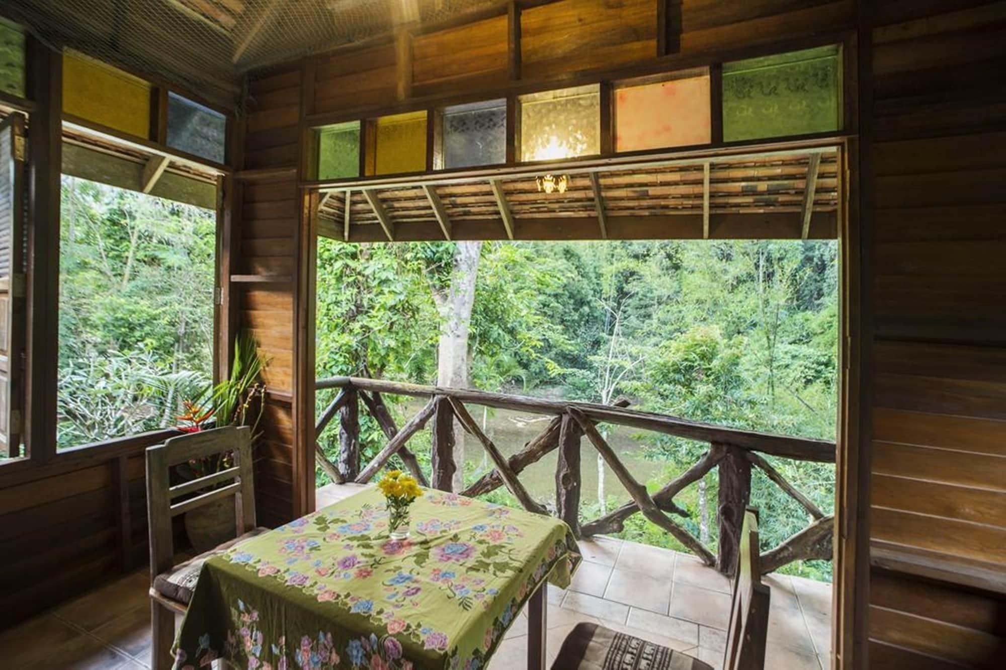 Art'S Riverview Lodge Khao Sok National Park Kültér fotó