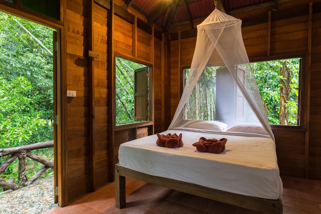 Art'S Riverview Lodge Khao Sok National Park Kültér fotó