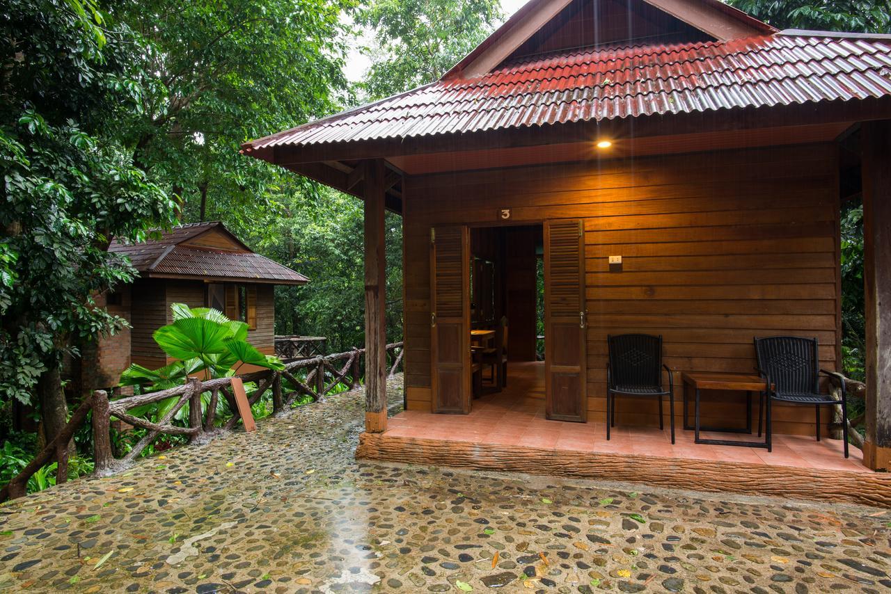 Art'S Riverview Lodge Khao Sok National Park Kültér fotó